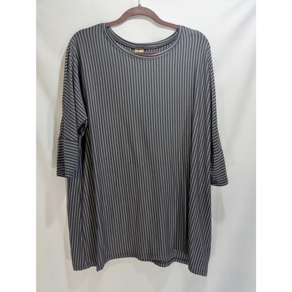 Comfy USA Gray Striped Oversized Modal Blend Tunic Top Size Small Made in USA - Picture 7 of 8